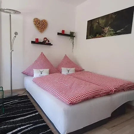 Apartment Black Forest Kuckucksnest Mit Pool, Wifi, Seeblick In *